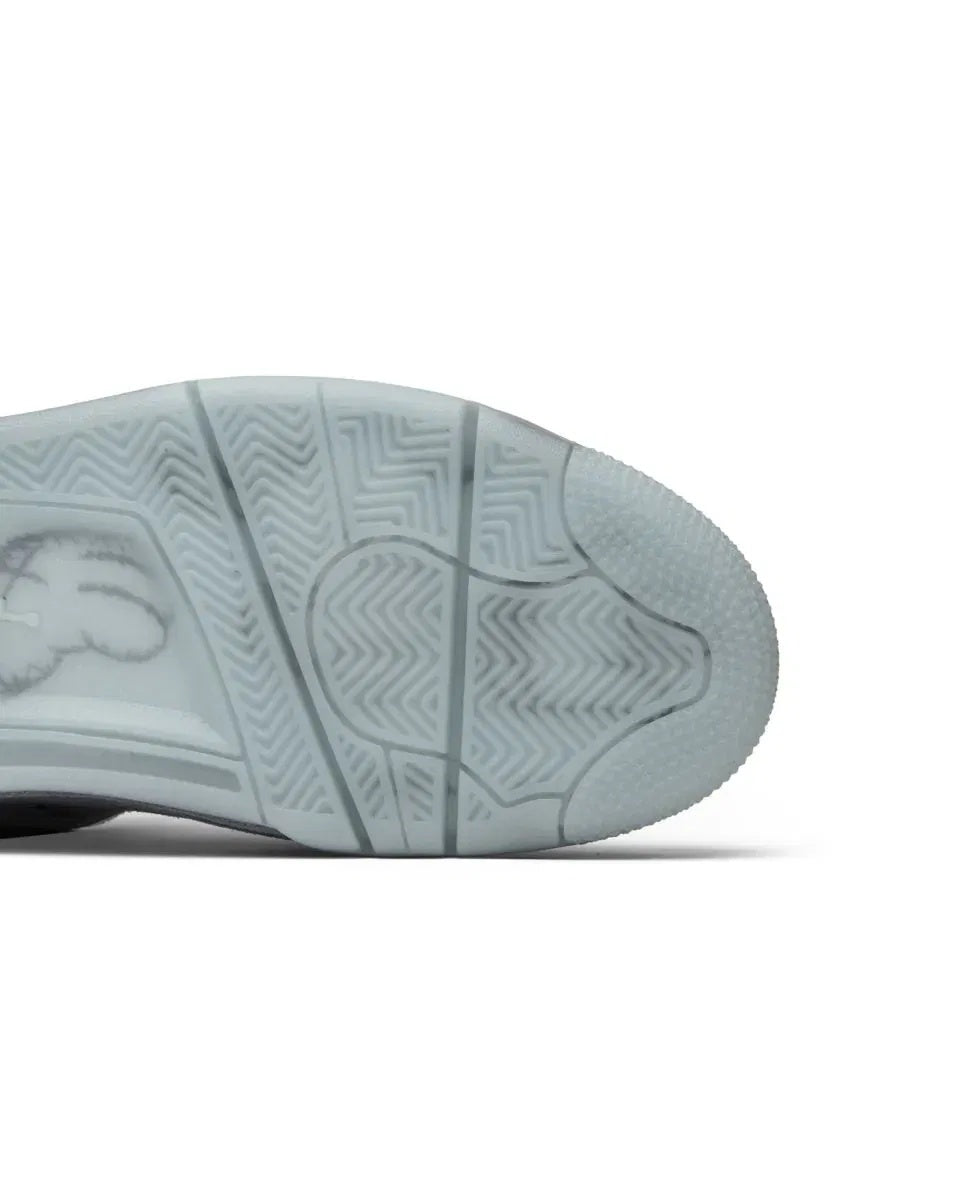 Jordan 4 Retro x KAWS Cool Grey WITH HANG TAG 930155-003